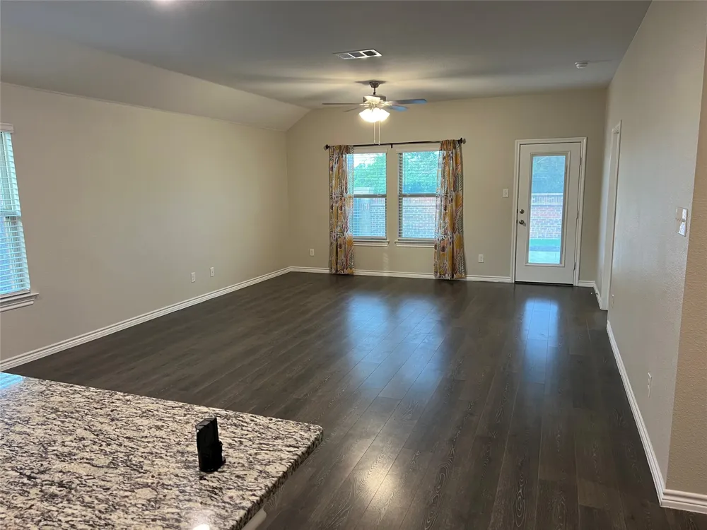 1007 Branding Iron Lane Princeton, TX 75407