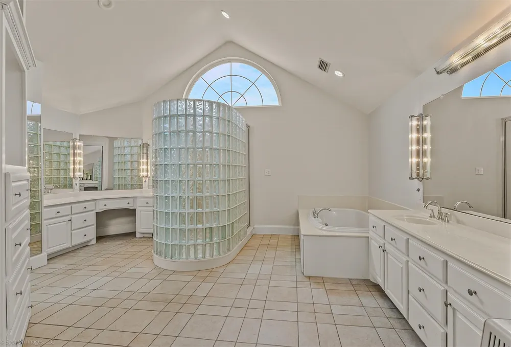 15183 Valley View Forney, TX 75126