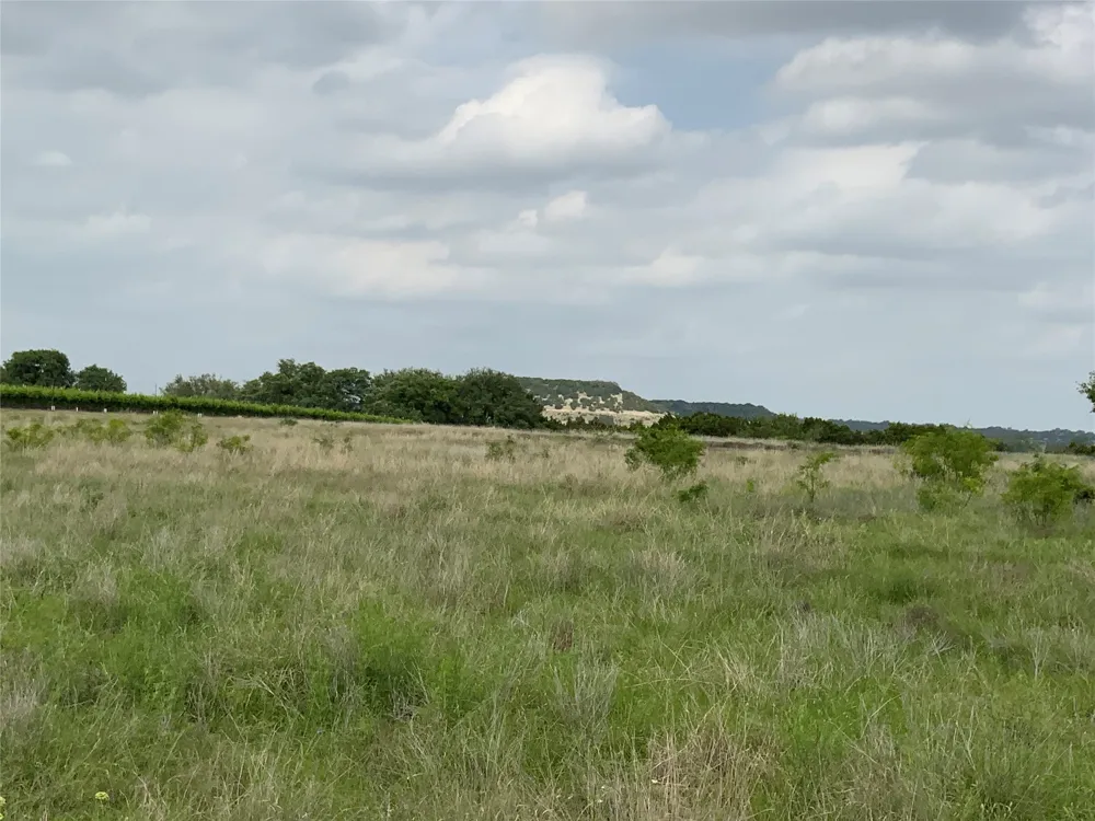 518 County Road 1403 Lometa, TX 76853
