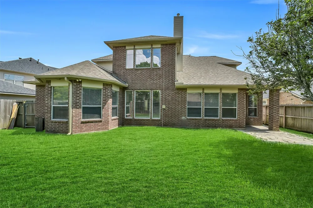 12003 Banks Run Drive Pearland, TX 77584