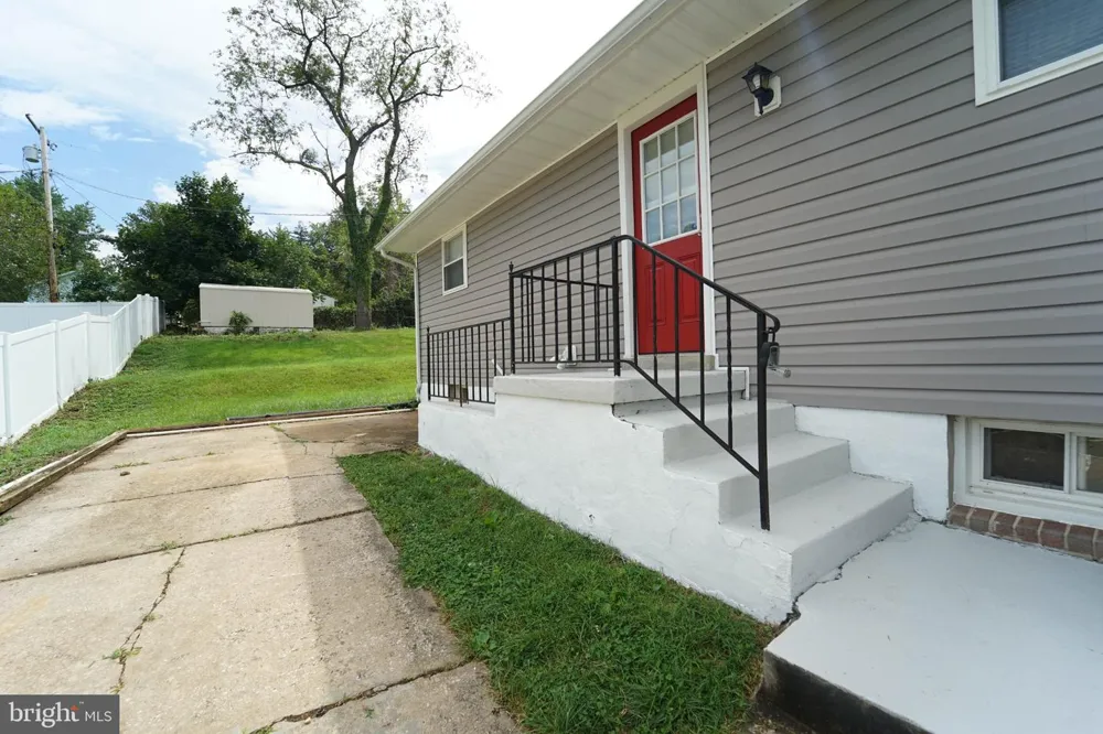 2003 HILLSIDE DRIVE Baltimore, MD 21207