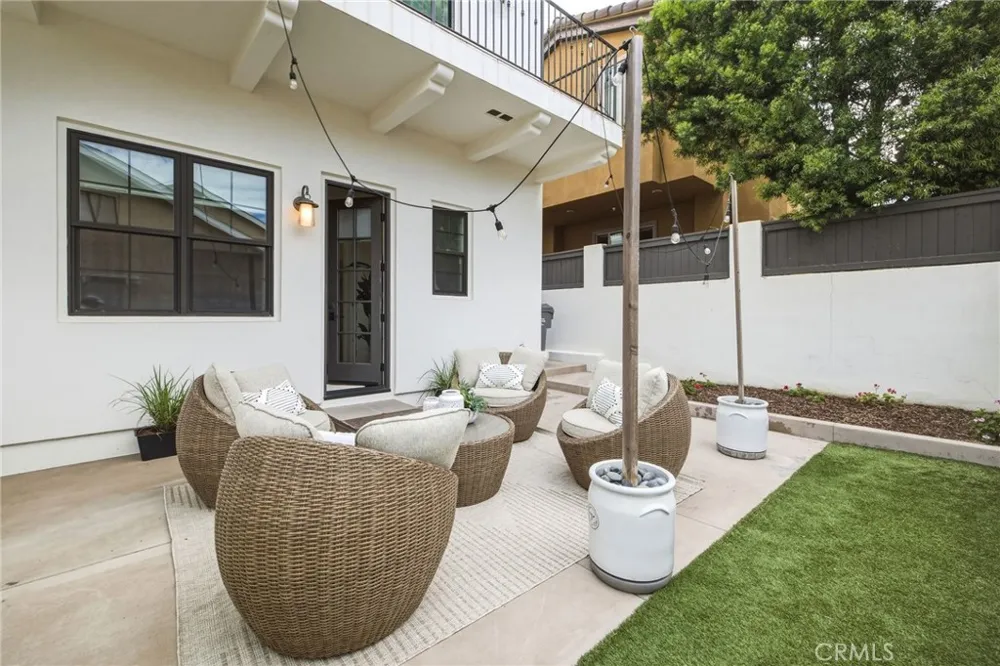 1919 Gates Avenue #B Redondo Beach, CA 90278