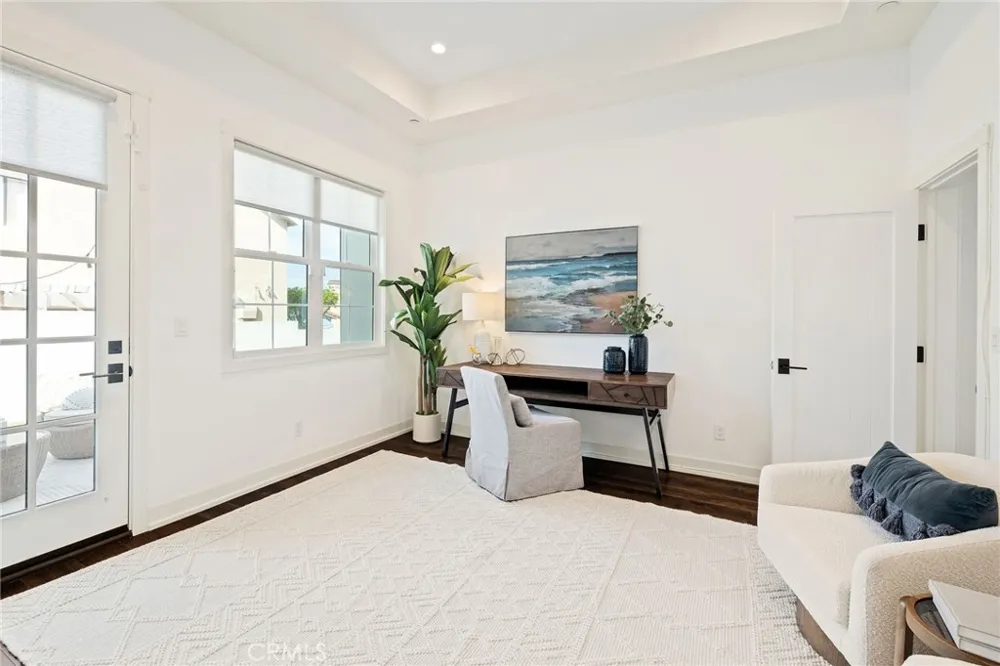 1919 Gates Avenue #B Redondo Beach, CA 90278