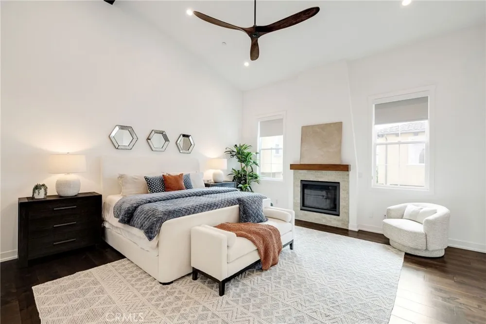 1919 Gates Avenue #B Redondo Beach, CA 90278