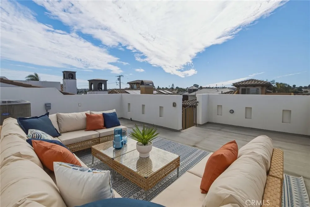 1919 Gates Avenue #B Redondo Beach, CA 90278