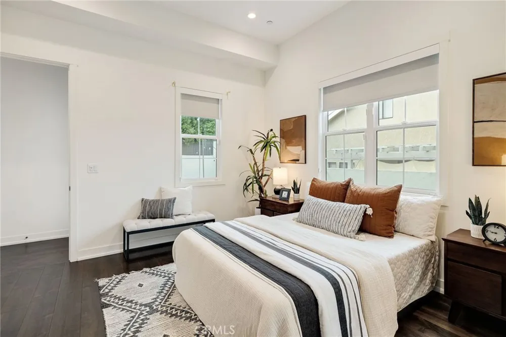 1919 Gates Avenue #B Redondo Beach, CA 90278
