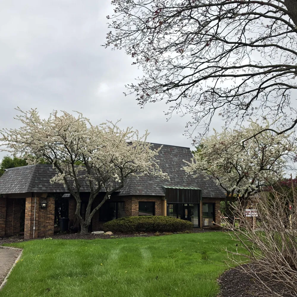 30129 Deer Run Farmington, MI 48331