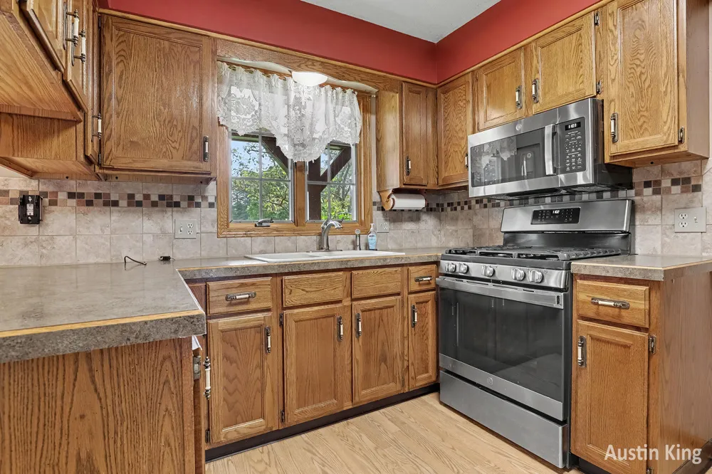 411 4th Street Cedar Springs, MI 49319