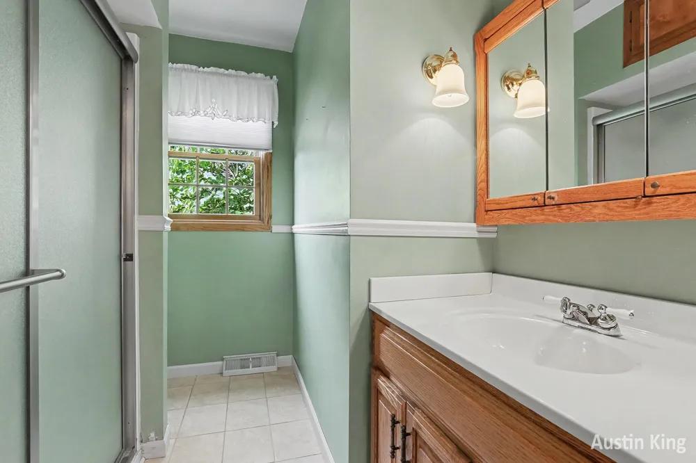 411 4th Street Cedar Springs, MI 49319