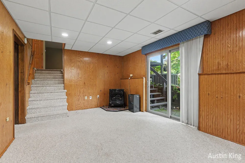 411 4th Street Cedar Springs, MI 49319