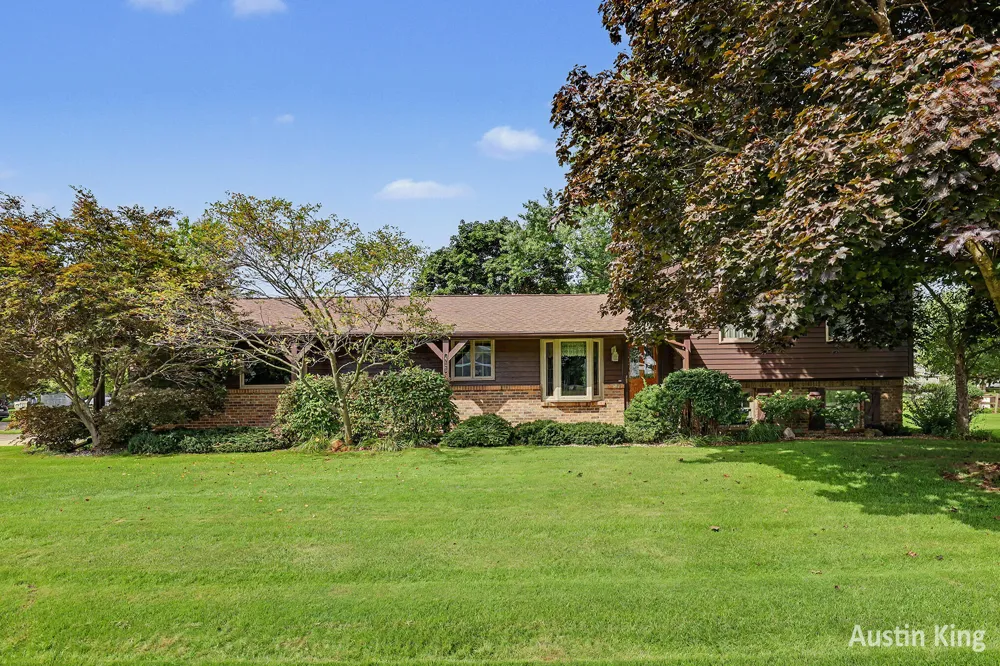 411 4th Street Cedar Springs, MI 49319