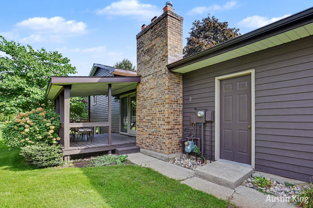 411 4th Street Cedar Springs, MI 49319