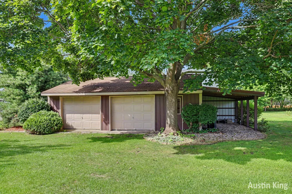 411 4th Street Cedar Springs, MI 49319