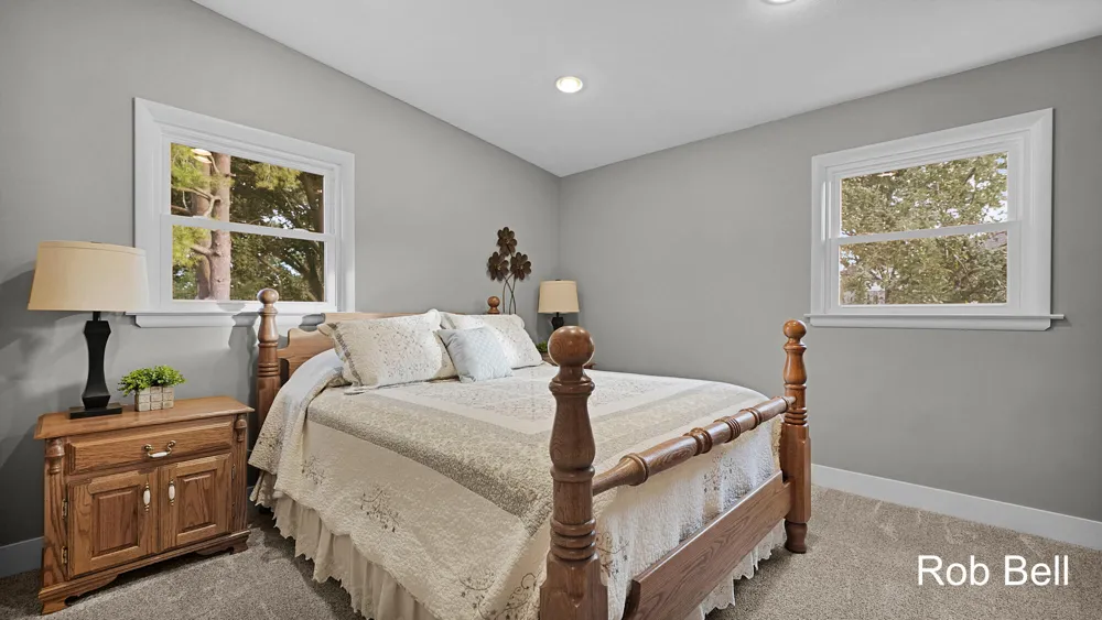631 Evergreen Street Jenison, MI 49428