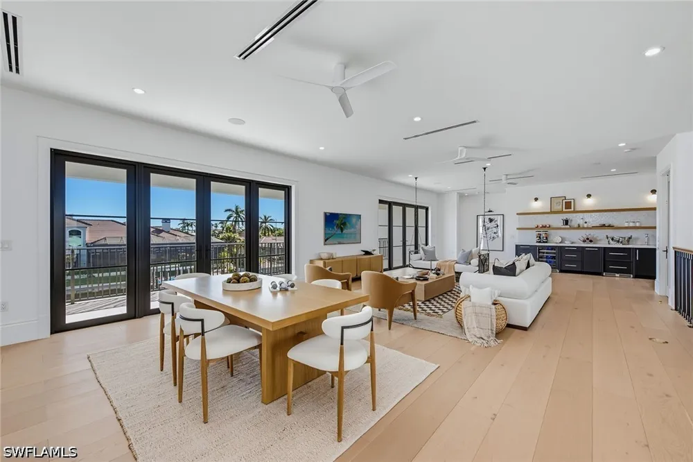 Chestnut Court Marco Island, FL 34145