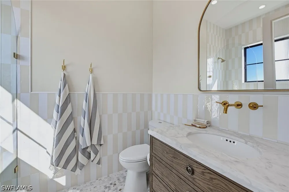 Chestnut Court Marco Island, FL 34145
