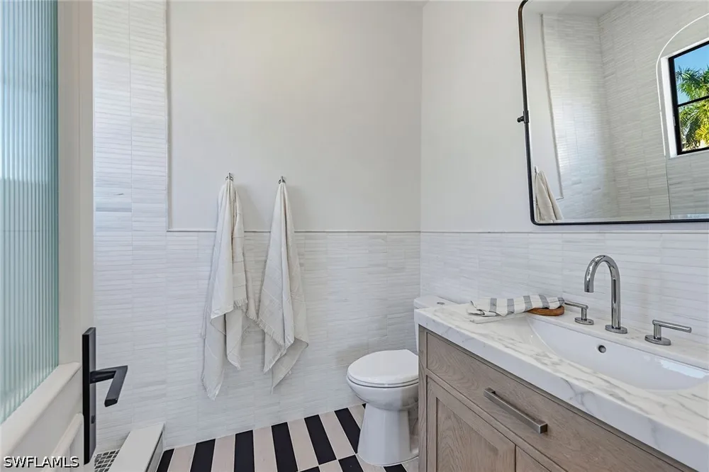 Chestnut Court Marco Island, FL 34145