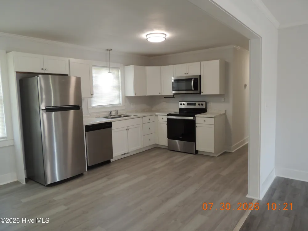 1618 Fountaintown Road Chinquapin, NC 28521