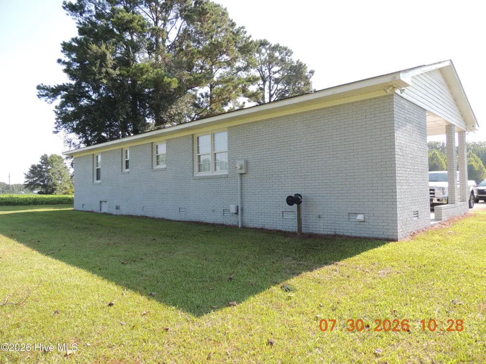 1618 Fountaintown Road Chinquapin, NC 28521