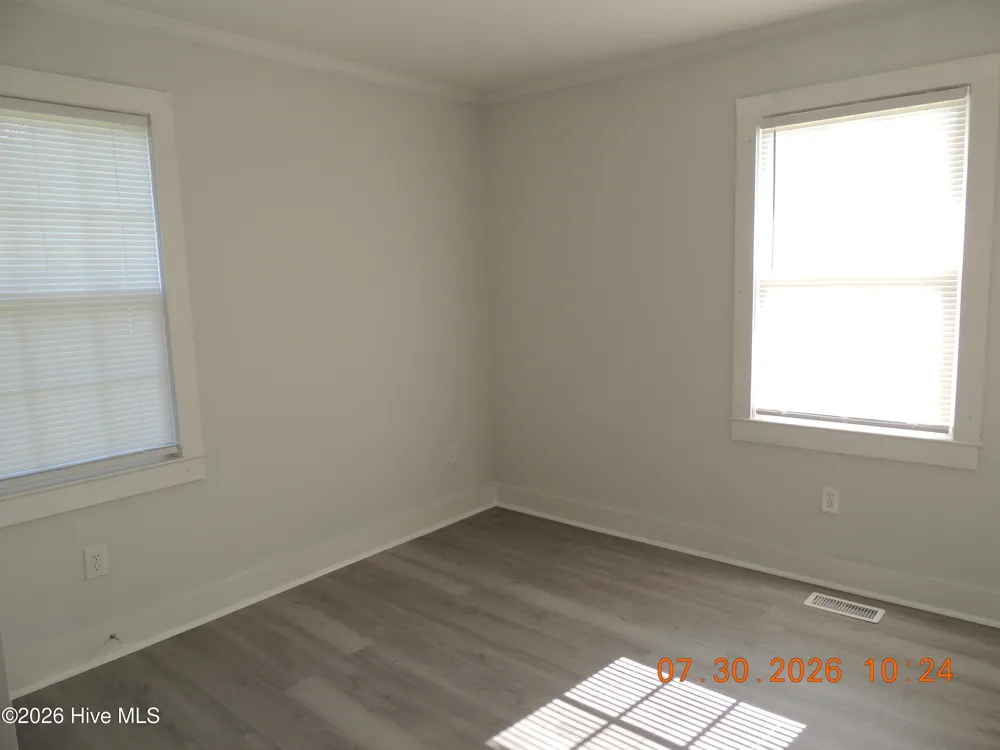 1618 Fountaintown Road Chinquapin, NC 28521