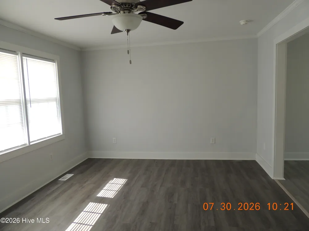 1618 Fountaintown Road Chinquapin, NC 28521
