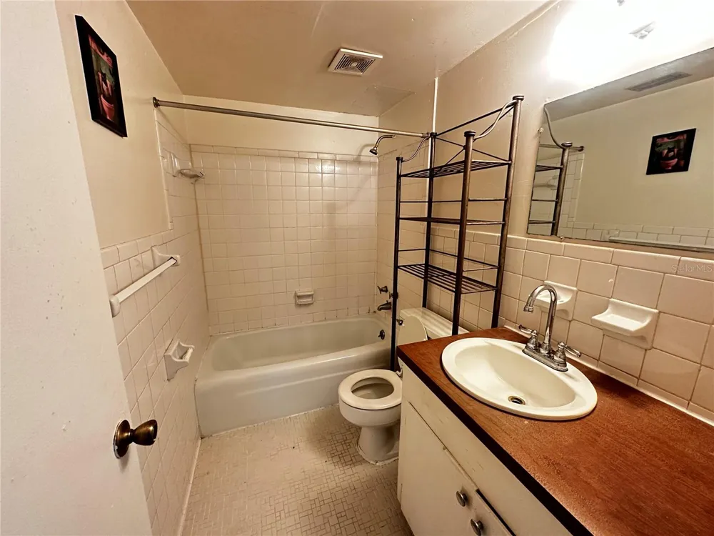 1315 SE SILVER SPRINGS PLACE #6 ocala, FL 34471