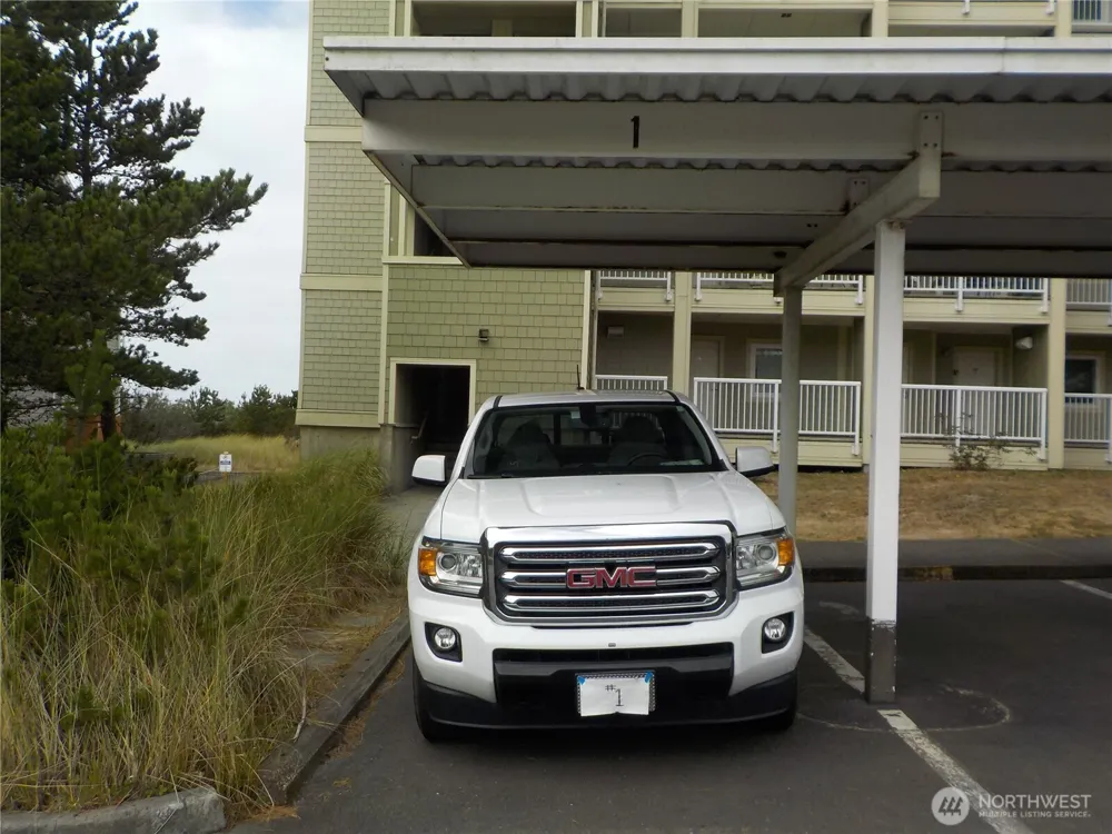 501 Shorview Dr SW #404 Long Beach, WA 98631