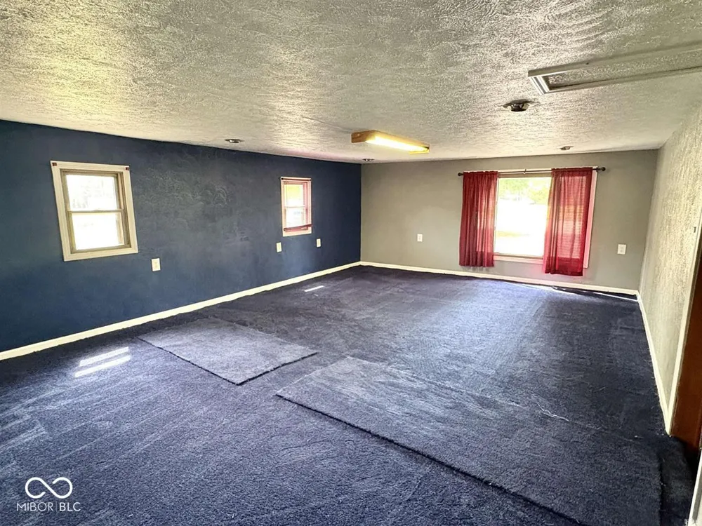 3300 S Walnut Street Muncie, IN 47302