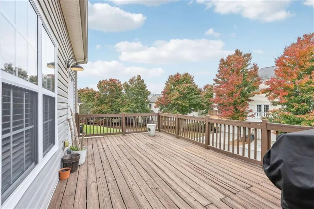 49 High Point Circle Newnan, GA 30265