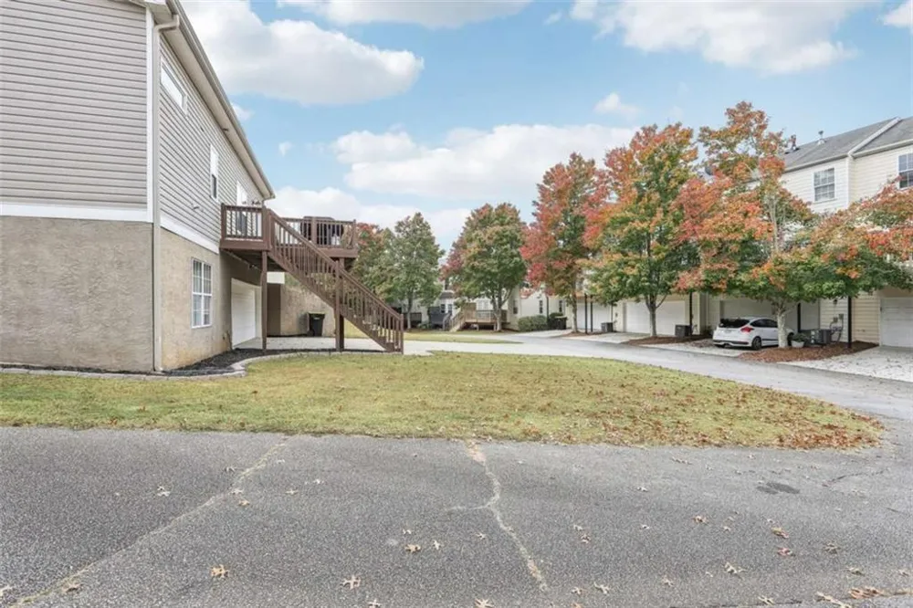 49 High Point Circle Newnan, GA 30265