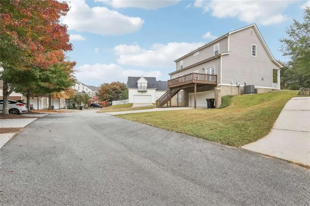 49 High Point Circle Newnan, GA 30265