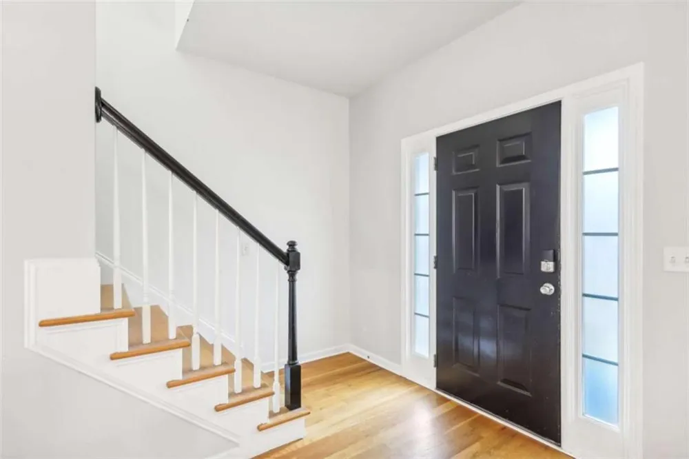 49 High Point Circle Newnan, GA 30265