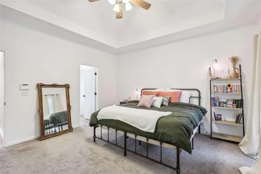 49 High Point Circle Newnan, GA 30265