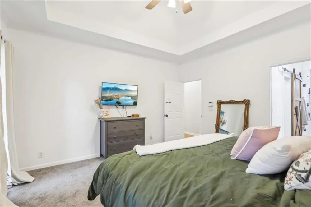 49 High Point Circle Newnan, GA 30265
