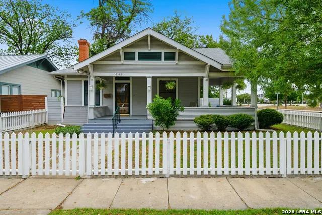 640 Mission San Antonio, TX 78210