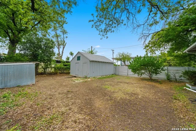640 Mission San Antonio, TX 78210