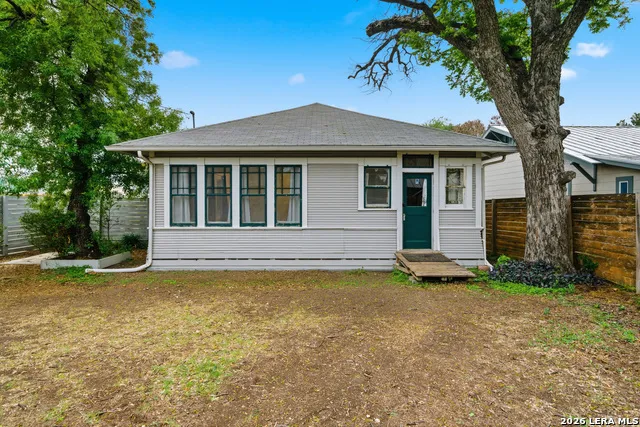 640 Mission San Antonio, TX 78210