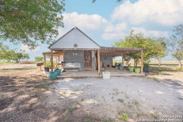 1849 County Road 340 Knippa, TX 78870