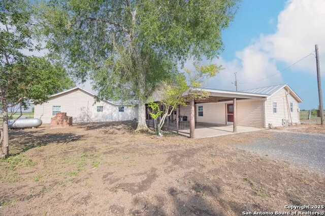 1849 County Road 340 Knippa, TX 78870