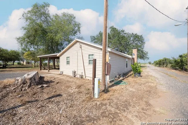 1849 County Road 340 Knippa, TX 78870