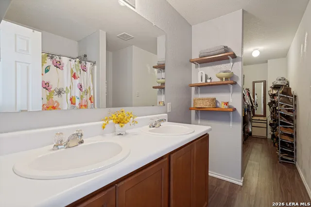 10943 Rustic Spoke San Antonio, TX 78245
