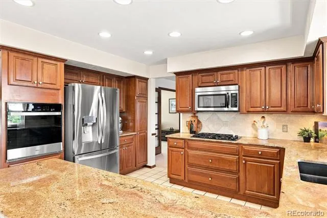 7631 S Bemis Street Littleton, CO 80120