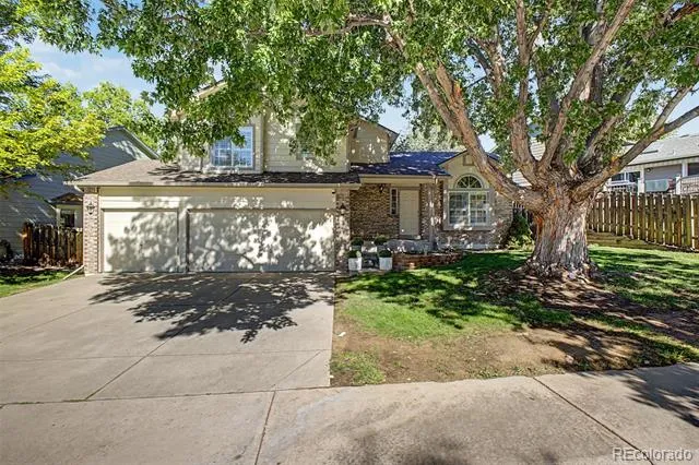 2423 S Sedalia Circle Aurora, CO 80013
