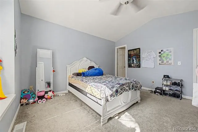 2423 S Sedalia Circle Aurora, CO 80013