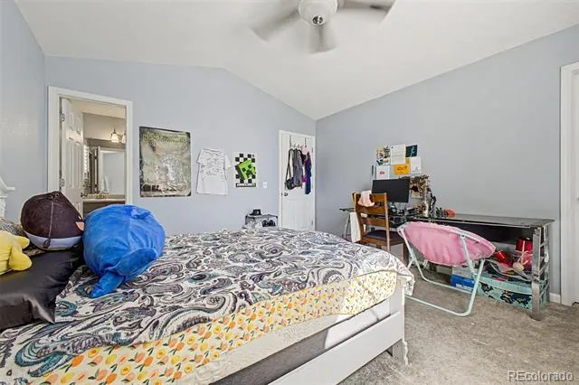 2423 S Sedalia Circle Aurora, CO 80013
