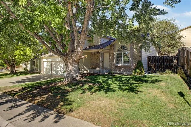 2423 S Sedalia Circle Aurora, CO 80013