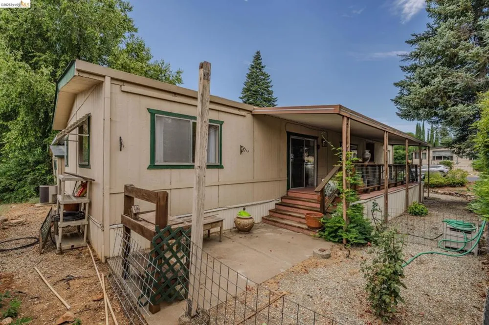 158 Three Fingered Jack Murphys, CA 95247