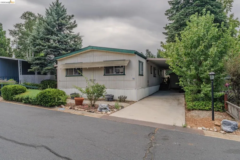158 Three Fingered Jack Murphys, CA 95247