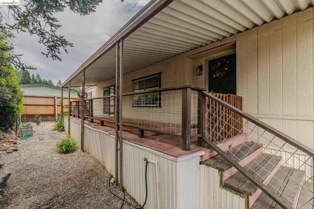 158 Three Fingered Jack Murphys, CA 95247