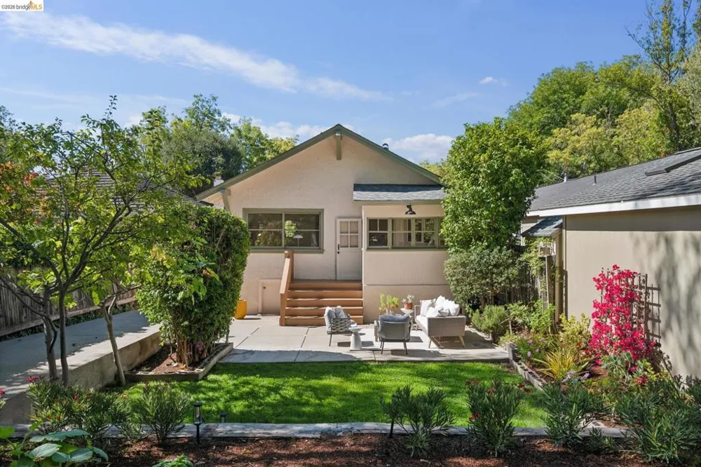 362 50Th St Oakland, CA 94609